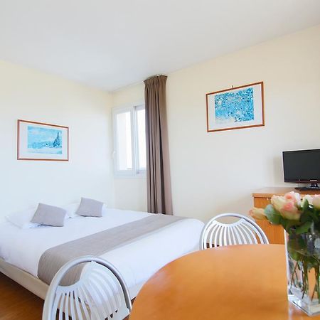 Inter-Hotel Sea Side Park Вильнёв-Лубе Экстерьер фото
