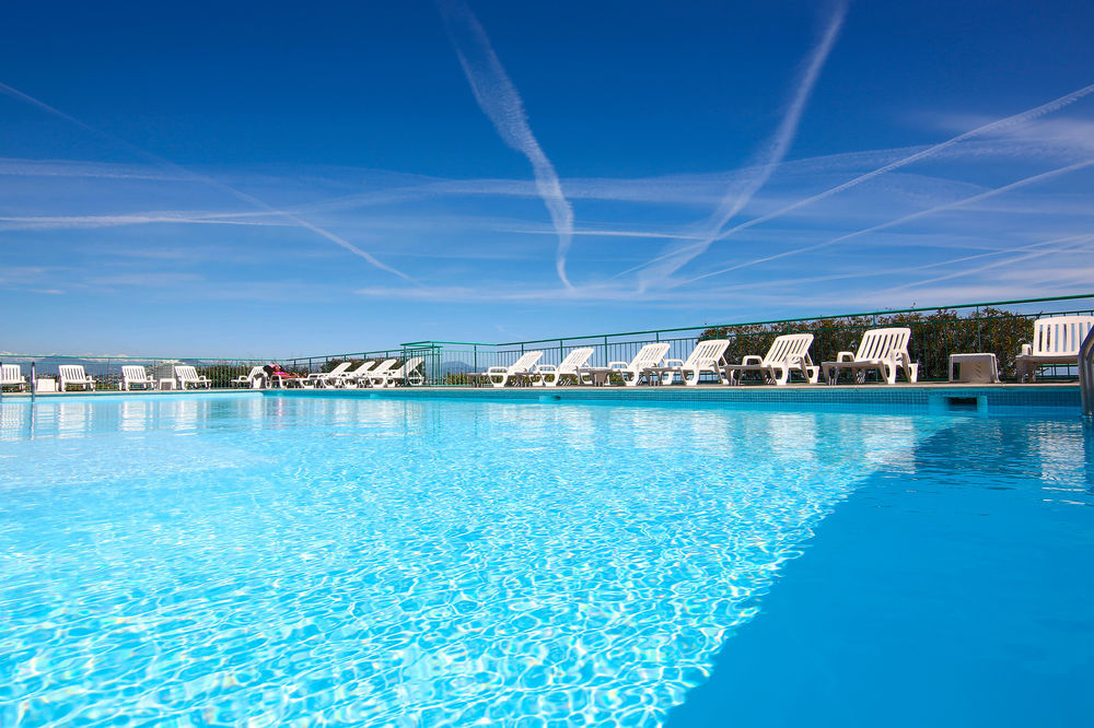 Inter-Hotel Sea Side Park Вильнёв-Лубе Экстерьер фото