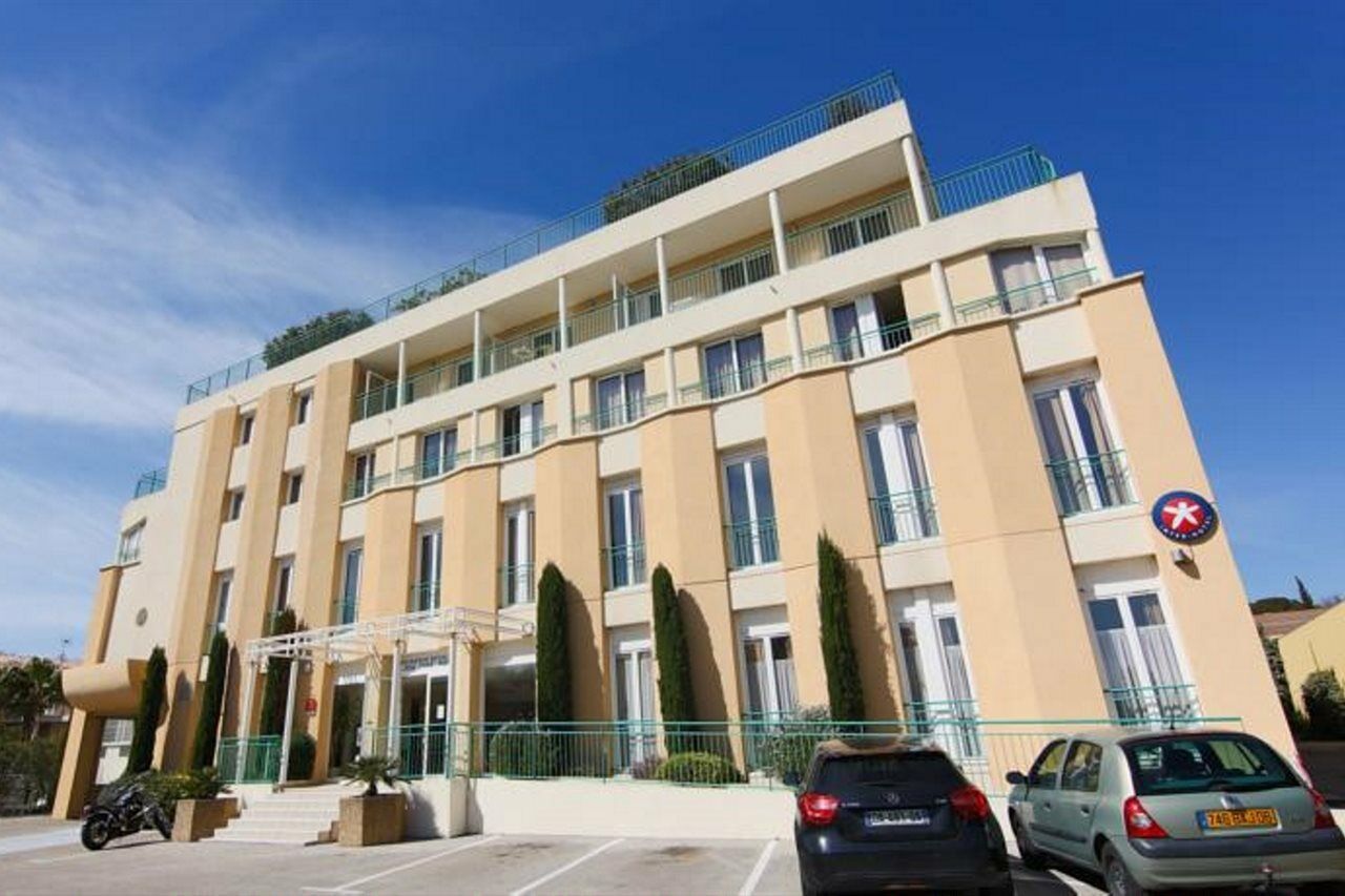 Inter-Hotel Sea Side Park Вильнёв-Лубе Экстерьер фото